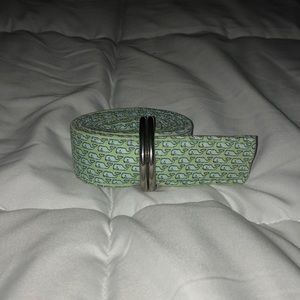 Vineyard Vines belt size S